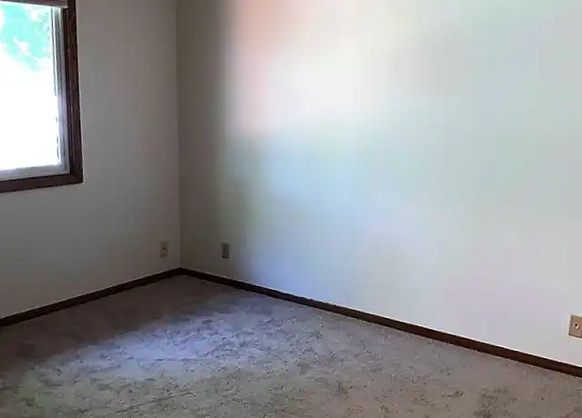 Property at 7524 W 104th St, Minneapolis, MN, 55438, 4 beds, 2 baths, [object Object]