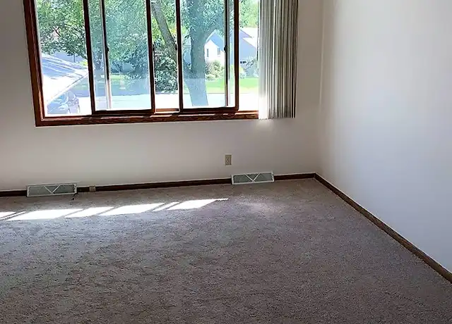 Property at 7524 W 104th St, Minneapolis, MN, 55438, 4 beds, 2 baths, [object Object]