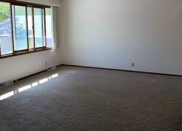 Property at 7524 W 104th St, Minneapolis, MN, 55438, 4 beds, 2 baths, [object Object]