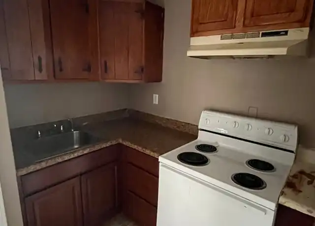 Property at 1507 Chapel St Unit 9, New Haven, CT, 06511, 2 beds, 1 bath, [object Object]