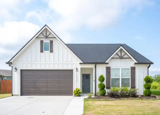 Property at 7926 Capri Ct, Chattanooga, TN, 37421, 4 beds, 3 baths, [object Object]