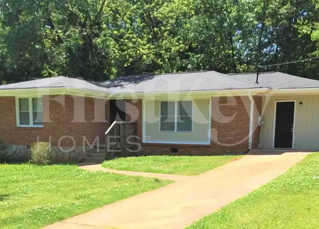 Property at 1371 David Cir, Decatur, GA, 30032, 4 beds, 2 baths, [object Object]