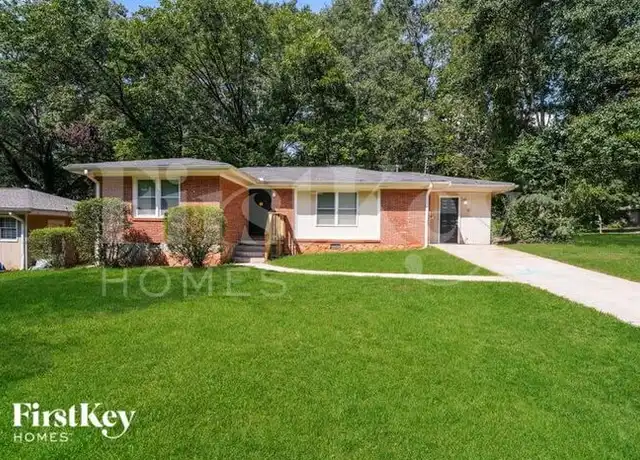 Property at 1371 David Cir, Decatur, GA, 30032, 4 beds, 2 baths, [object Object]