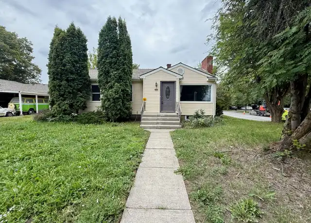 Property at 9220 E Boone Ave, Spokane Valley, WA, 99206, 3 beds, 1.5 baths, [object Object]