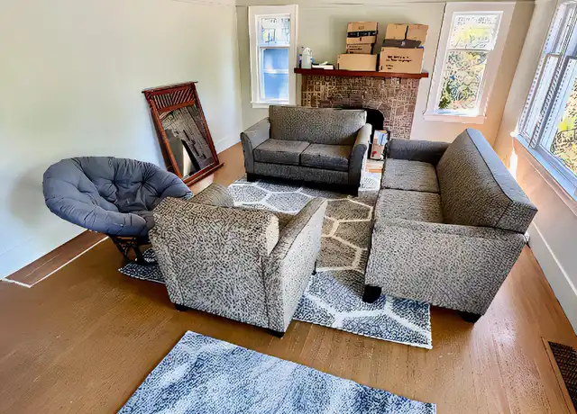 Property at 421 N 125th St, Seattle, WA, 98133, 1 bed, 1 bath, [object Object]