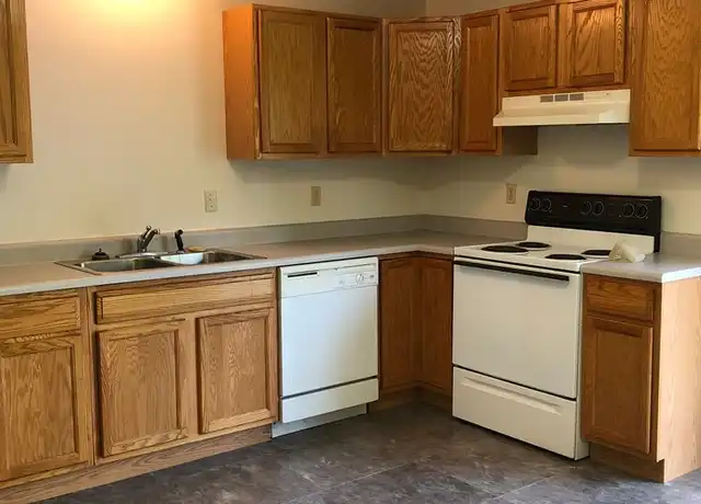 Property at 401 Briden Unit 415, Warrenton, MO, 63383, 3 beds, 1.5 baths, [object Object]