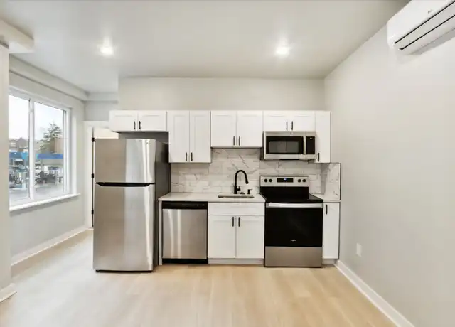 Property at 316 S 52nd St Unit 3, Philadelphia, PA, 19143, 1 bed, 1 bath, [object Object]