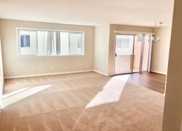 Property at 4647 Vista Del Monte Ave Unit 206, Sherman Oaks, CA, 91403, 1 bed, 1 bath, [object Object]