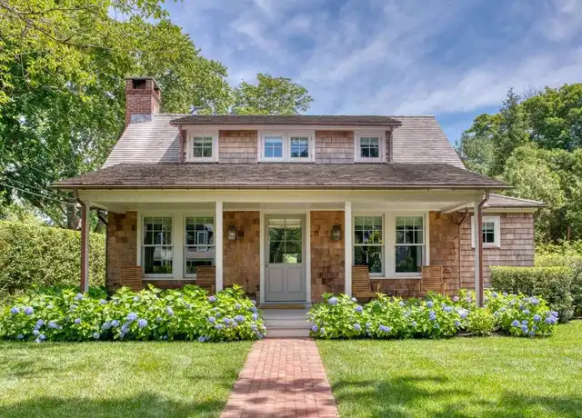 Property at 128 Halsey St, Southampton, NY, 11968, 4 beds, 4 baths, [object Object]