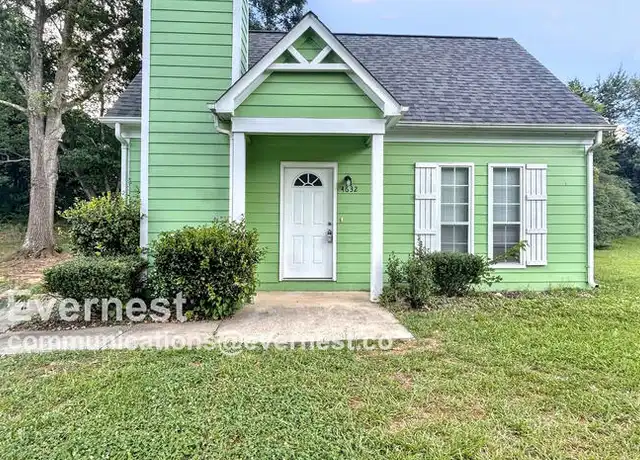 Property at 4632 Captain Jack Cir, Charlotte, NC, 28215, 3 beds, 2 baths, [object Object]