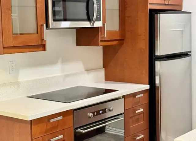 Property at 1707 Pacific Coast Hwy #409, Hermosa Beach, CA, 90254, 1 bed, 1 bath, [object Object]