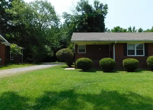 Property at 6119 Tuckaseegee Rd, Charlotte, NC, 28214, 2 beds, 1 bath, [object Object]