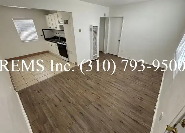 Property at 12035 S Willowbrook Ave Unit B, Compton, CA, 90222, 2 beds, 1 bath, [object Object]