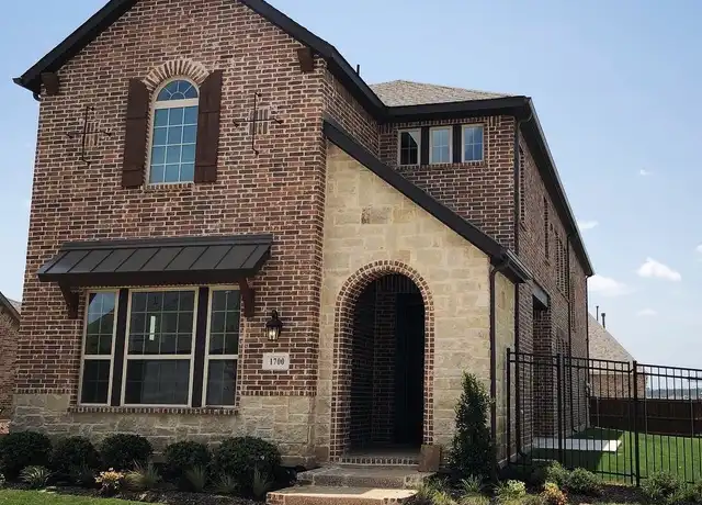 Property at 1700 Green Jasper Pl, Arlington, TX, 76005, 4 beds, 3 baths, [object Object]