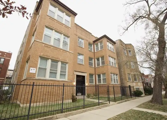Property at 1454 W Winnemac Ave Unit 3W, Chicago, IL, 60640, 2 beds, 1 bath, [object Object]