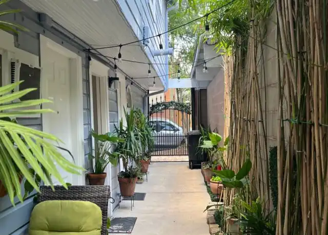 Property at 3705 Flora St Unit 3, Houston, TX, 77006, 1 bed, 1 bath, [object Object]