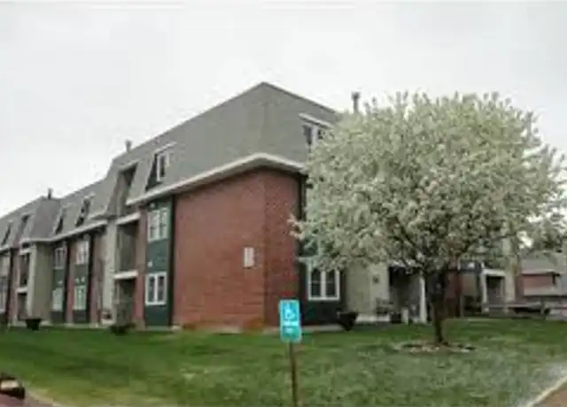 Property at 3 Knights Bridge Dr Unit 106, Nashua, NH 03063, Nashua, NH, 03063, 2 beds, 1.5 baths, [object Object]