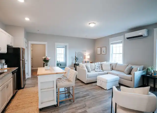 Property at 1 Richards Way Unit 201, Scarborough, ME, 04074, 1 bed, 1 bath, [object Object]