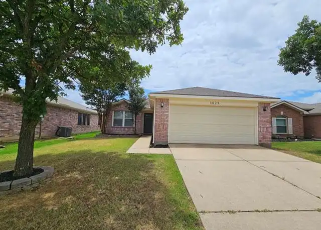 Property at 1625 Chestnut St, Anna, TX, 75409, 3 beds, 2 baths, [object Object]