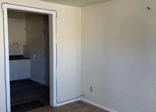 Property at 310 E Albuquerque St Unit 427, Roswell, NM, 88203, 2 beds, 1 bath, [object Object]