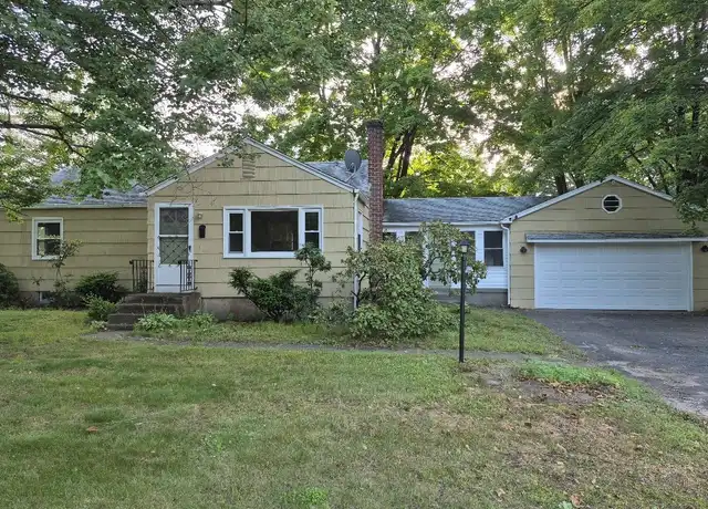 Property at 404 Denslow St, Windsor Locks, CT, 06096, 3 beds, 1.5 baths, [object Object]