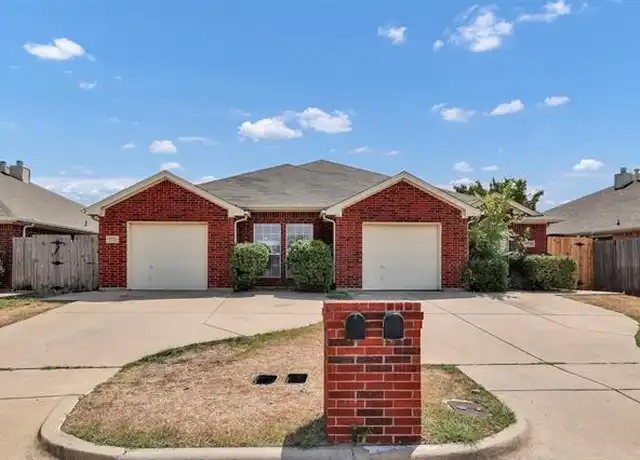Property at 5724 Swords Dr, Fort Worth, TX, 76137, 3 beds, 2 baths, [object Object]