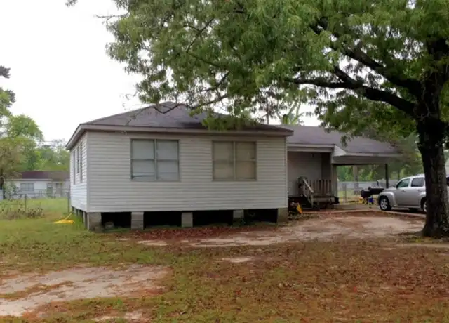 Property at 1602 Kings Rd, Leesville, LA, 71446, 3 beds, 1 bath, [object Object]