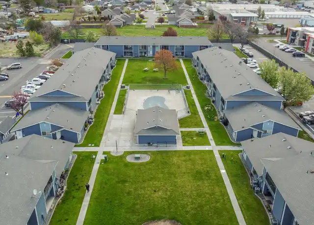 Property at 440 N Volland St, Kennewick, WA, 99336, 2-3 beds, 1-1.5 bath, [object Object]