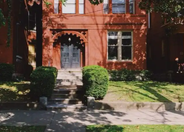 Property at 1445 S 3rd St Unit 3, Louisville, KY, 40208, 3 beds, 1 bath, [object Object]