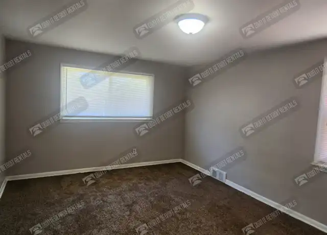 Property at 8524 Schaefer Hwy, Detroit, MI, 48228, 2 beds, 1 bath, [object Object]
