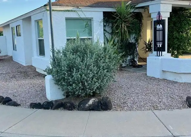 Property at 303 W Fellars Dr, Phoenix, AZ, 85023, 3 beds, 2 baths, [object Object]