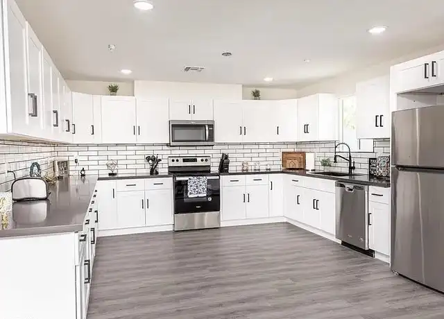 Property at 8544 E Plaza Ave, Scottsdale, AZ, 85250, 3 beds, 2 baths, [object Object]