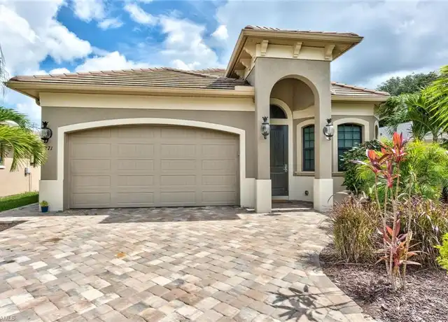 Property at 771 102nd Ave N, Naples, FL, 34108, 3 beds, 3 baths, [object Object]