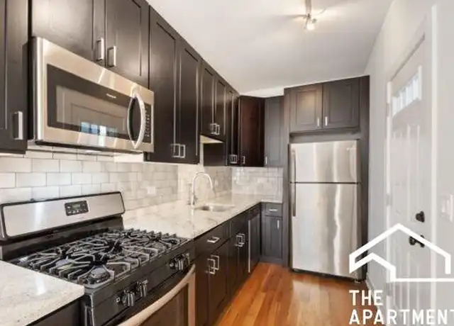 Property at 2209 W Eastwood Ave, Chicago, IL, 60625, 2 beds, 1 bath, [object Object]