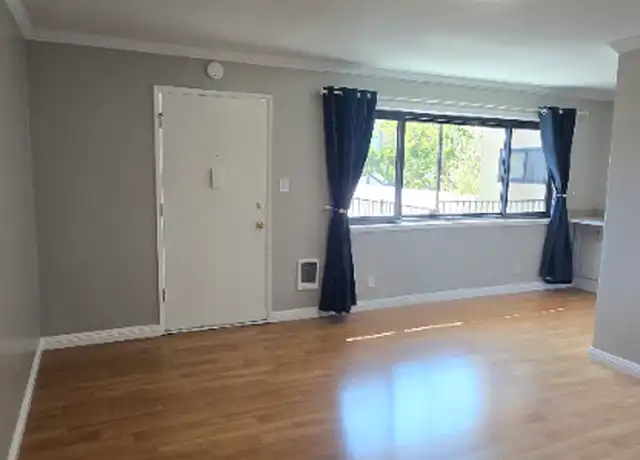 Property at 140 Montecito Ave Unit 104, Oakland, CA, 94610, 1 bed, 1 bath, [object Object]