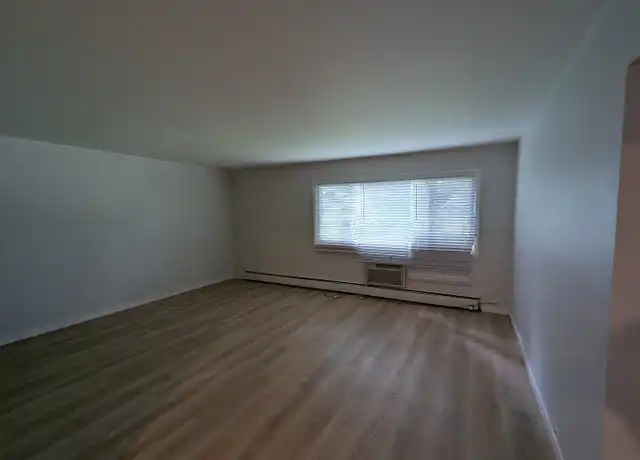 Property at 1701 Blossom Ln Unit 3, Madison, WI, 53716, 2 beds, 1 bath, [object Object]