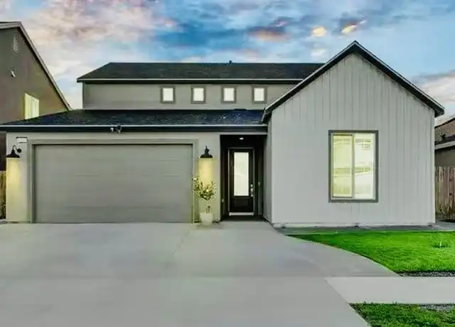 Property at 1327 S Palm St, Visalia, CA, 93292, 4 beds, 4 baths, [object Object]