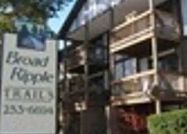 Property at 5220 Luzzane Ln Unit V-211, Indianapolis, IN, 46220, 2 beds, 1 bath, [object Object]