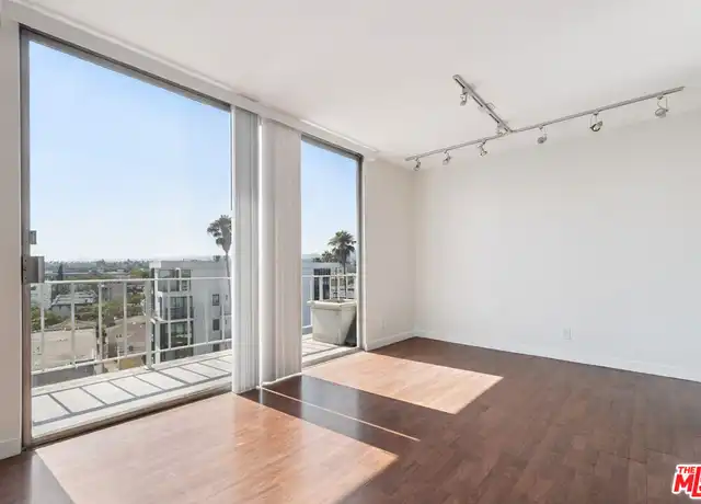 Property at 100 S Doheny Dr #722, Los Angeles, CA, 90048, 1 bed, 2 baths, [object Object]