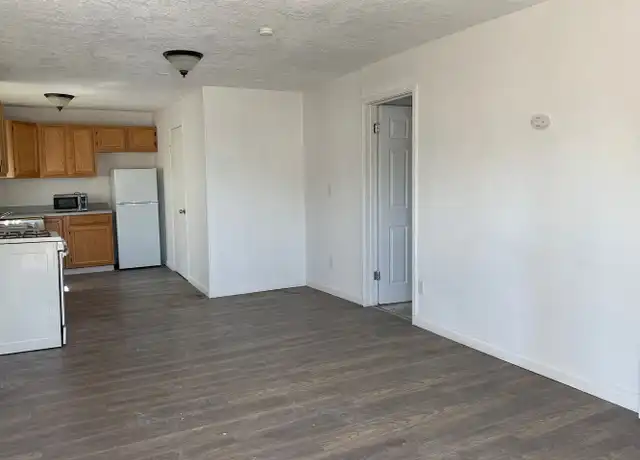 Property at 8213 Bell Ave SE, Albuquerque, NM, 87108, 1 bed, 1 bath, [object Object]