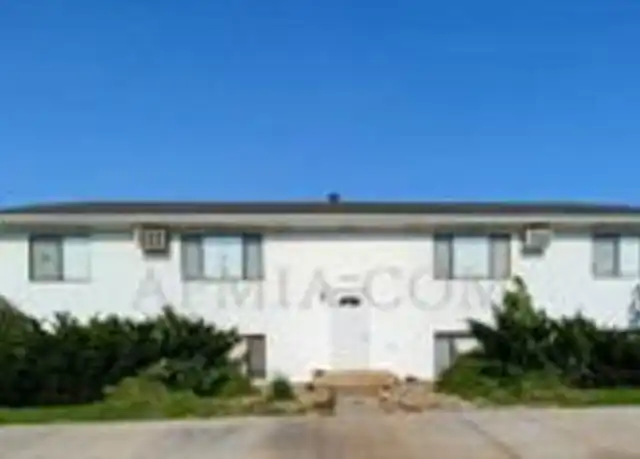 Property at 4451 Vasey Ave Unit 1, Marion, IA, 52302, 2 beds, 1 bath, [object Object]
