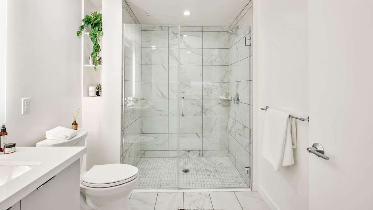 Aero Apartments  2000 Ardent Way, Alameda, CA 94501  Redfin