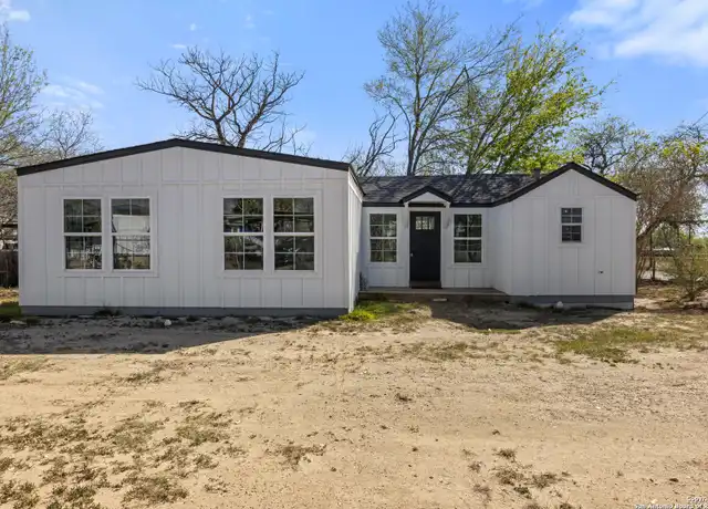 Property at 362 Avenue J, Poteet, TX, 78065, 3 beds, 2 baths, [object Object]