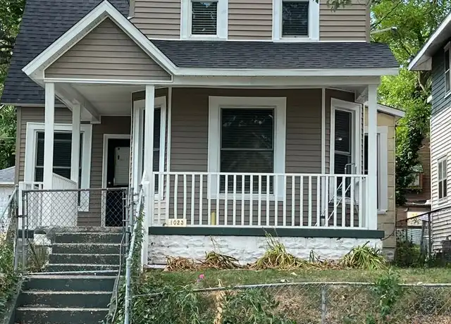 Property at 1023 Sigsbee St SE, Grand Rapids, MI, 49506, 3 beds, 2 baths, [object Object]