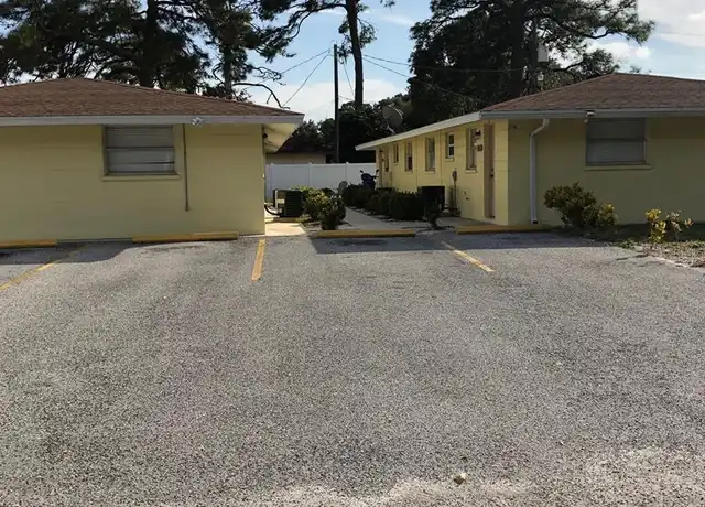 Property at 2746 Austin St, Sarasota, FL, 34231, 2 beds, 1 bath, [object Object]