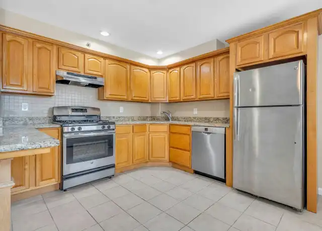 Property at 179 Newark Ave, Jersey City, NJ, 07302, 2 beds, 1 bath, [object Object]