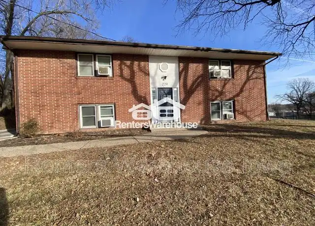 Property at 229 College Ave Unit 4, Des Moines, IA, 50314, 1 bed, 1 bath, [object Object]