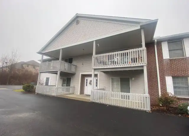 Property at 3733 Indian Run Dr Apt 2, Canfield, OH, 44406, 2 beds, 1 bath, [object Object]