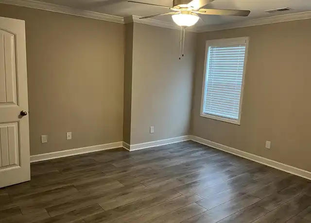 Property at 410 Big Son Ln, Smyrna, TN, 37167, 5 beds, 2.5 baths, [object Object]