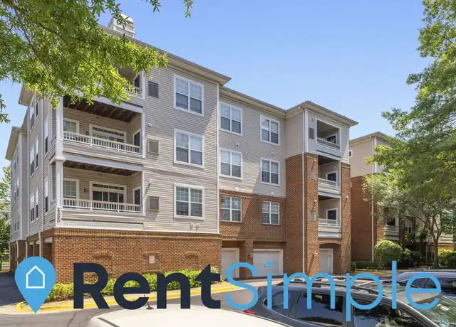 Property at 4330 Cannon Ridge Ct Unit R, Fairfax, VA, 22033, 3 beds, 2 baths, [object Object]